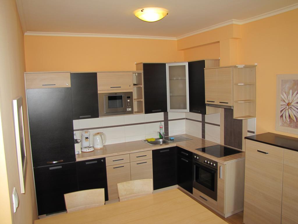 Dunalux Apartman Győr Camera foto
