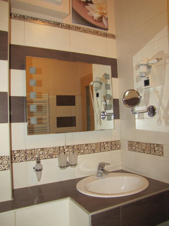Dunalux Apartman Győr Camera foto